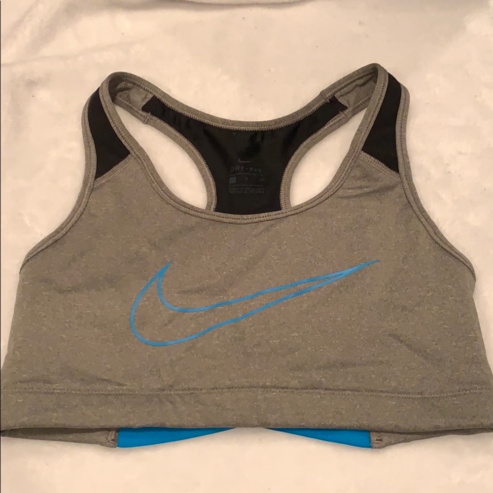 Nike - DRI-FIT